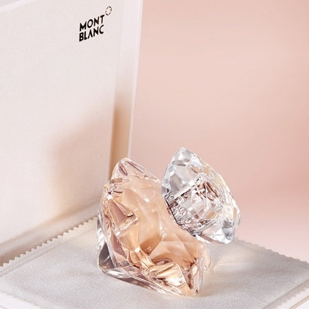 ادو پرفیوم زنانه مون بلان مدل Lady Emblem حجم 75 میلی‌لیتر